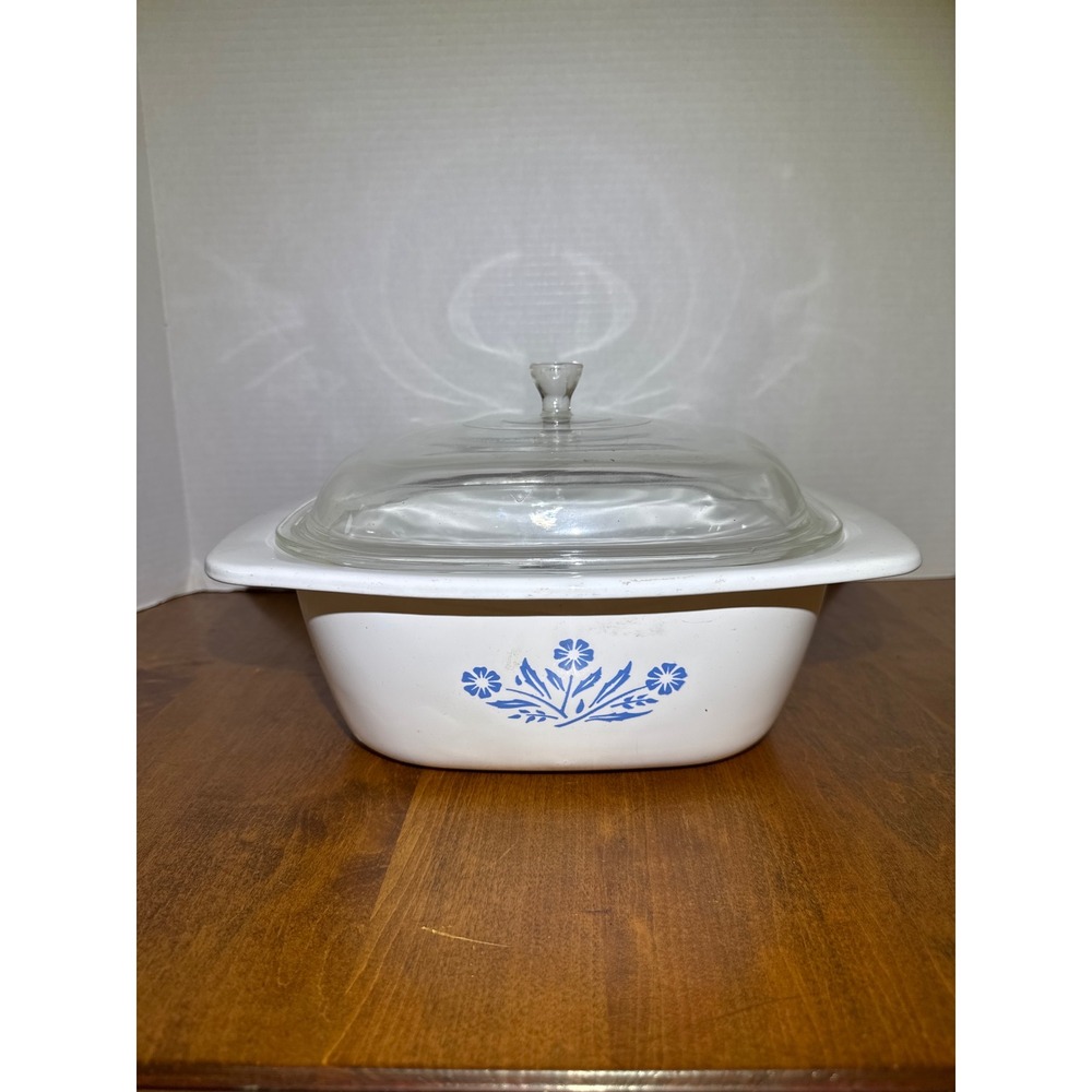 Vintage Corning Ware Blue Cornflower 4 Qt Dutch Oven Casserole P-34-B with Lid